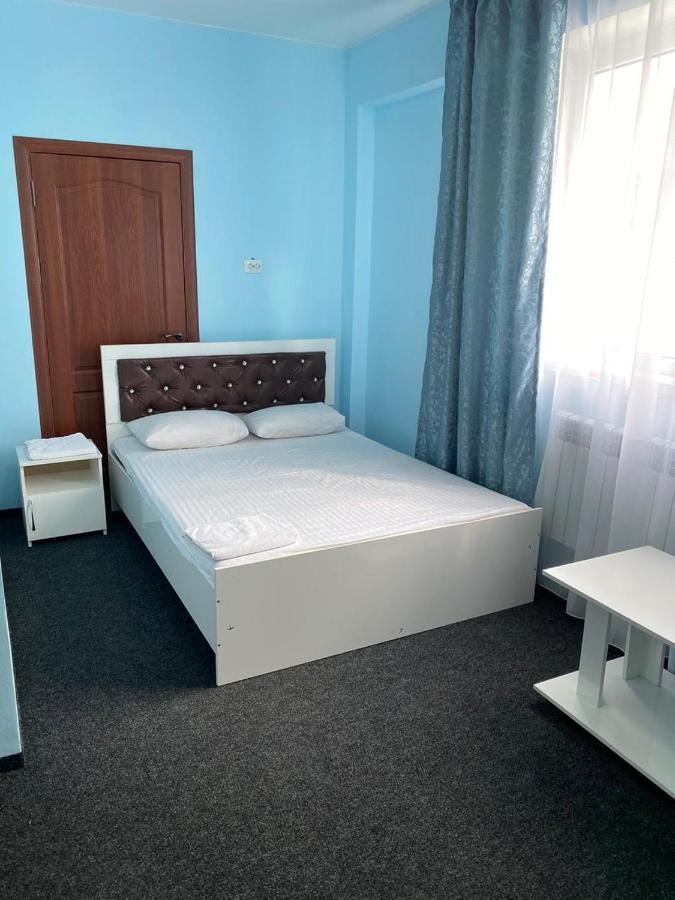 Пана Hotell Almaty Eksteriør bilde