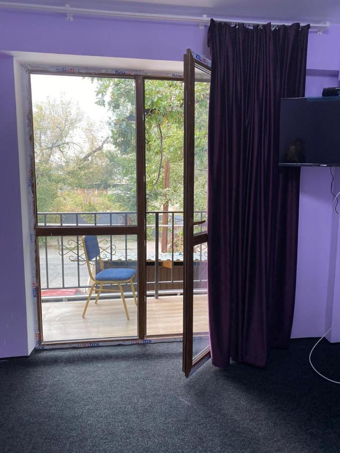 Пана Hotell Almaty Eksteriør bilde