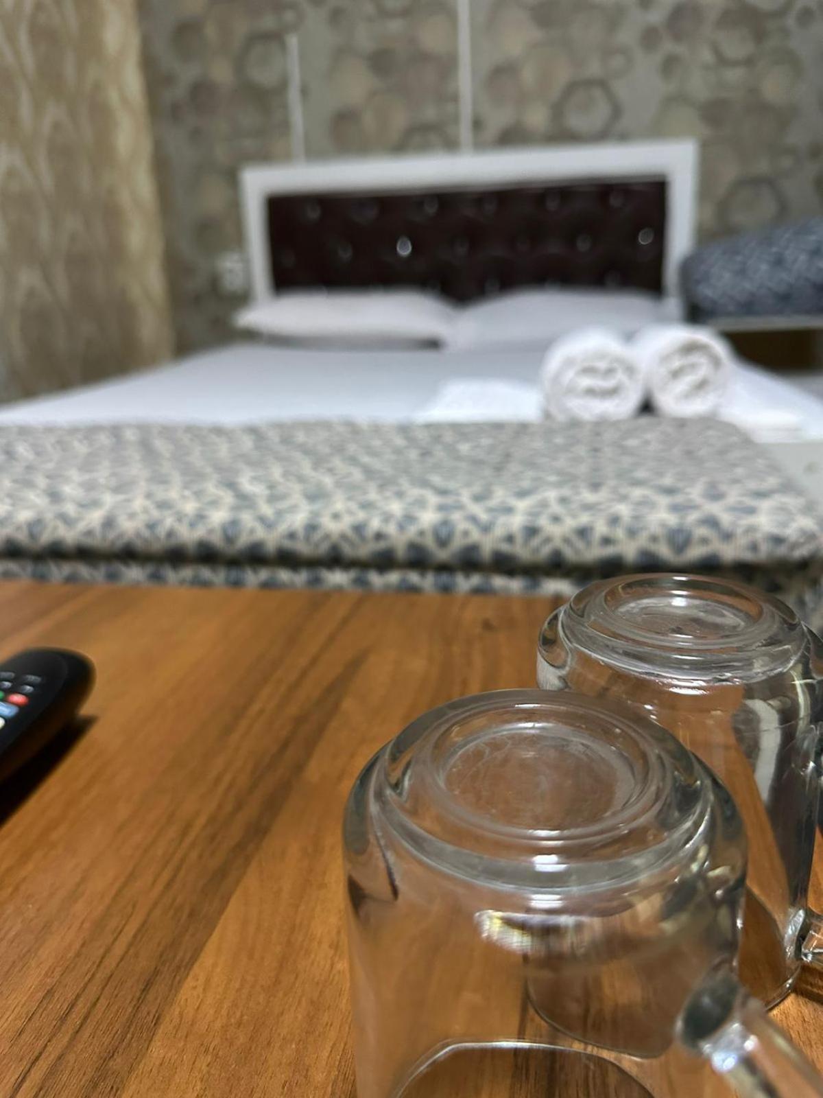 Пана Hotell Almaty Eksteriør bilde