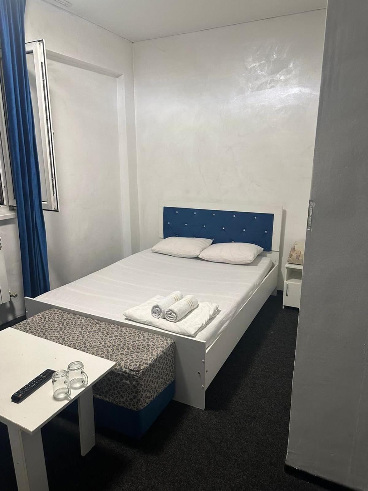 Пана Hotell Almaty Eksteriør bilde