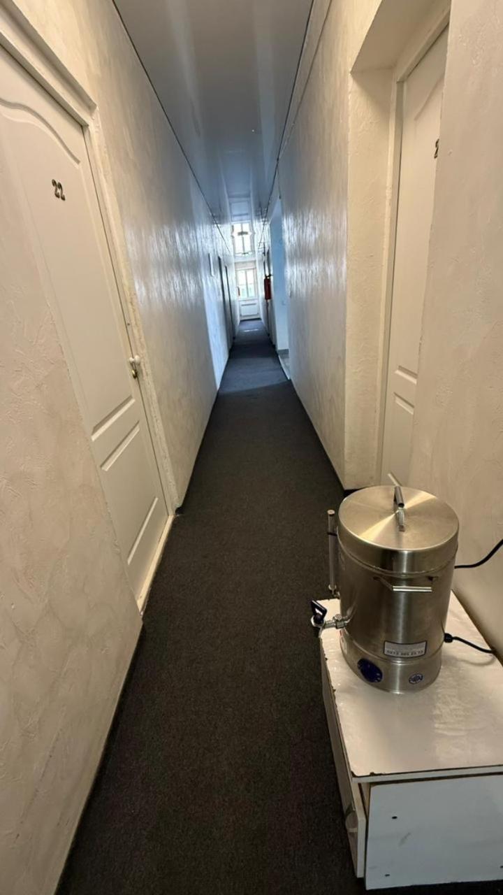 Пана Hotell Almaty Eksteriør bilde