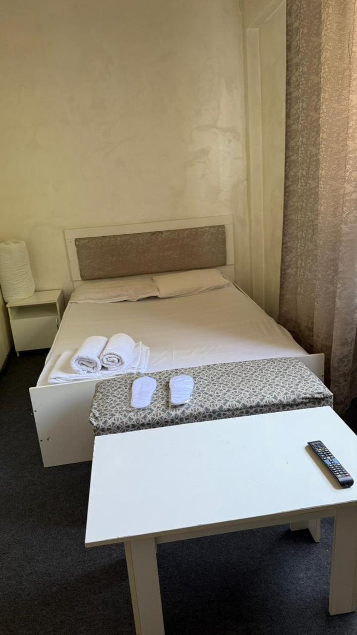 Пана Hotell Almaty Eksteriør bilde